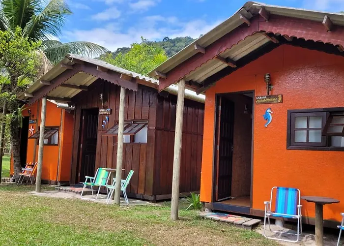 Piratas Cabanas Camping Bar