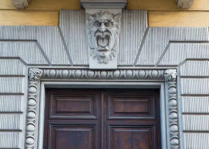 Right Place - Guest House