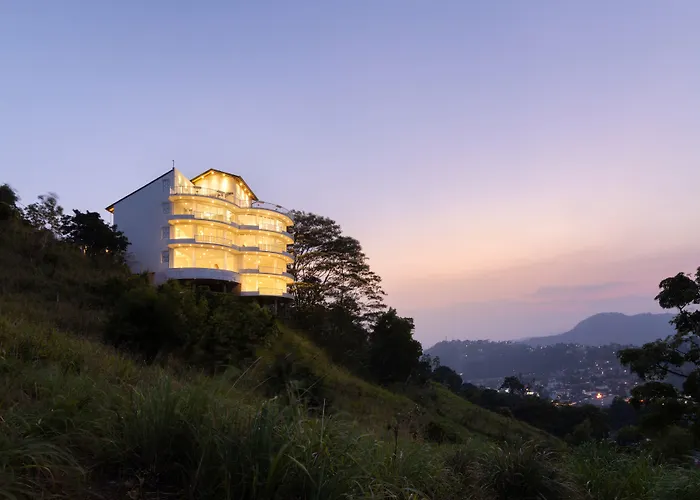 Summit Kandy