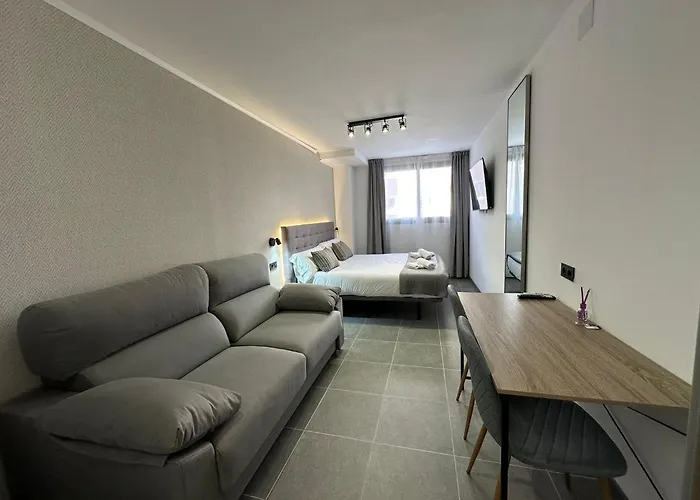 Ah Rentals Suites