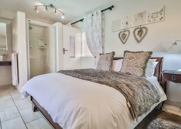 Cascade Villa Guesthouse