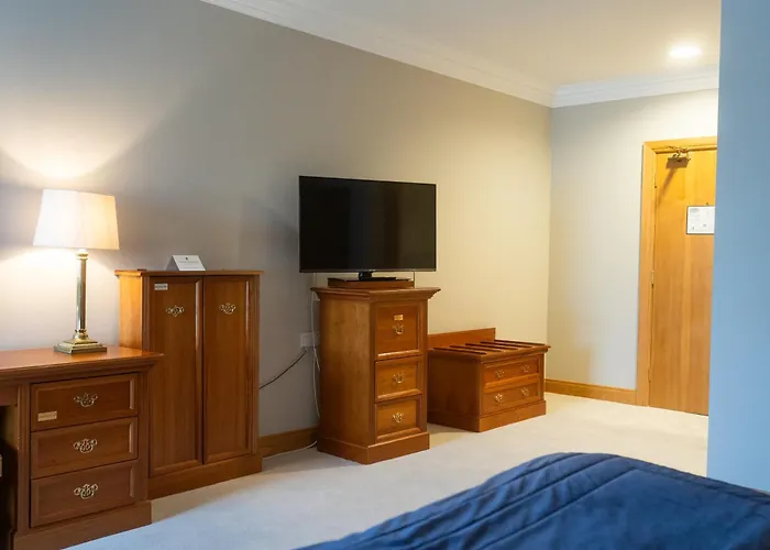 Family Hotel: Lady Gregory Hotel, Leisure Club & Beauty Rooms