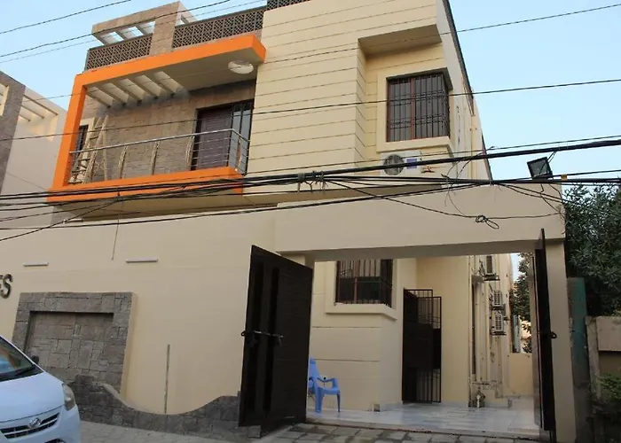 Patel Residency Guest House