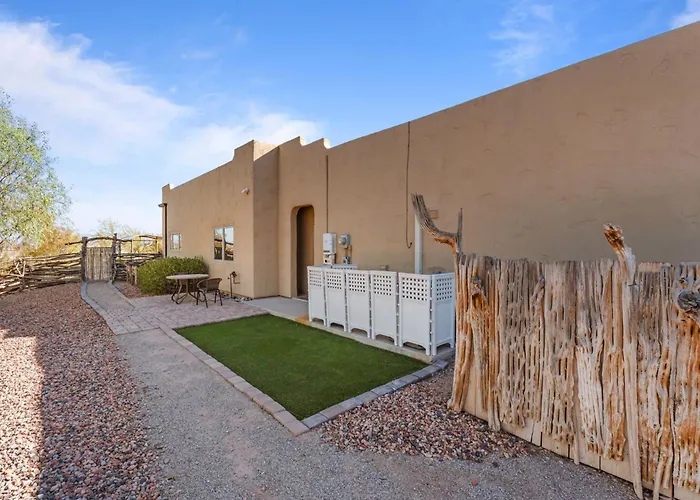 Star Ranch Lodging