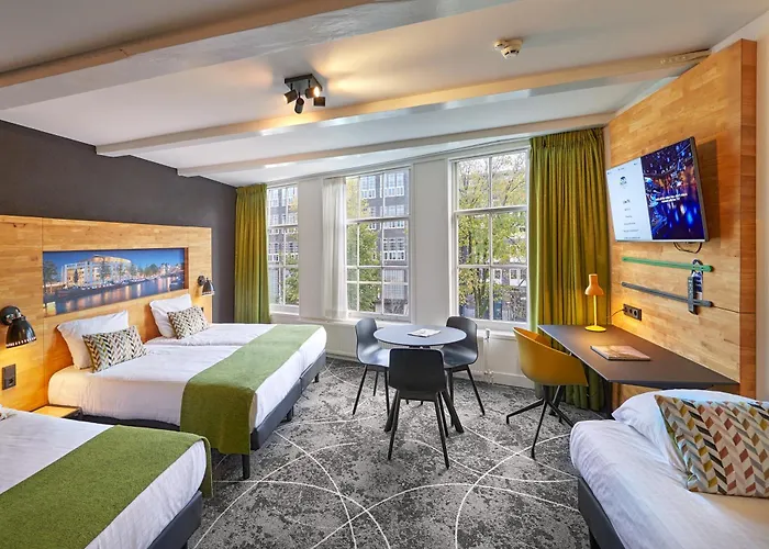 Hotel with view: Nova Hotel