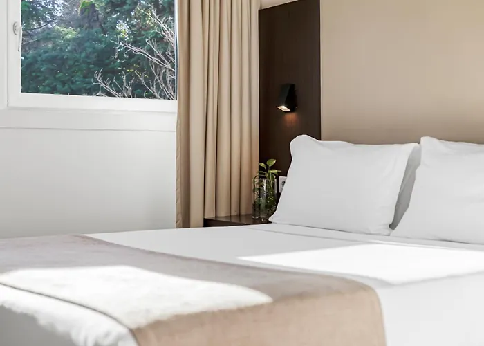  Central Park Suites&Studios