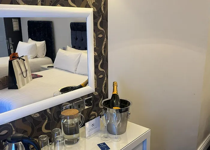 Hotel St George By Nina