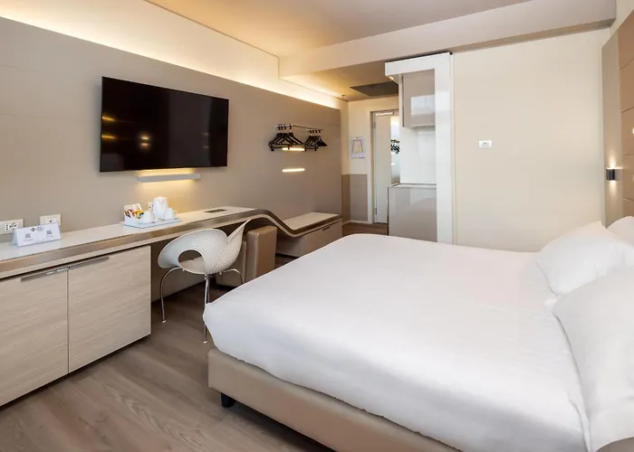 Best Western Plus Net Tower