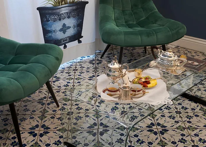 Palazzo Arone dei Baroni di Valentino