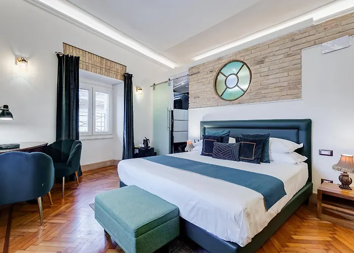 Navona Queen Rooftop