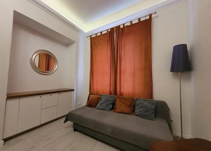 Chmielna 5 Rooms&Apartments