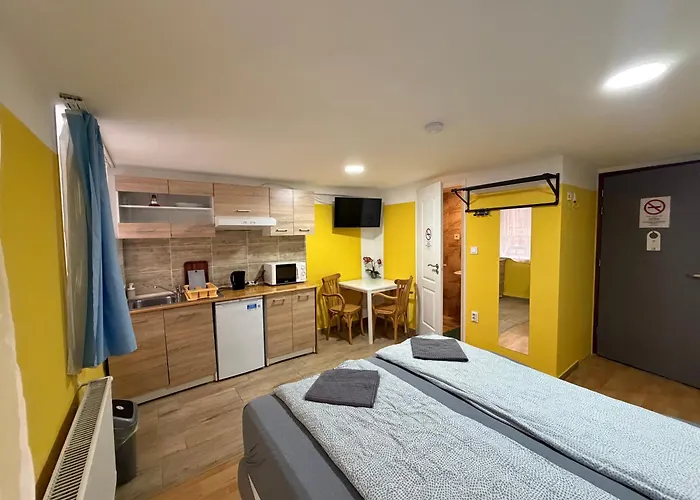 Deniz Guesthouse