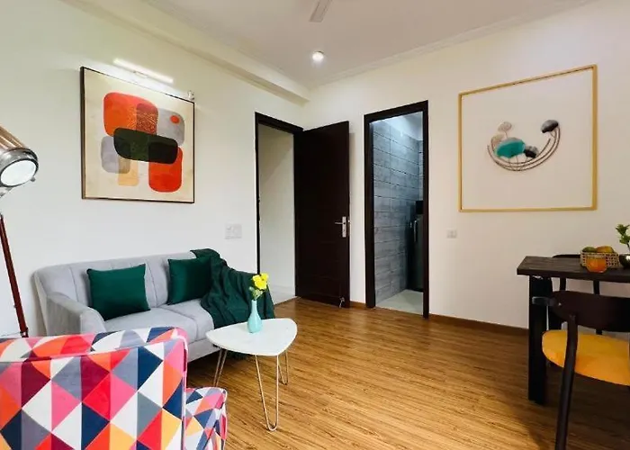 Olive Service Apartments - City Centre Noida