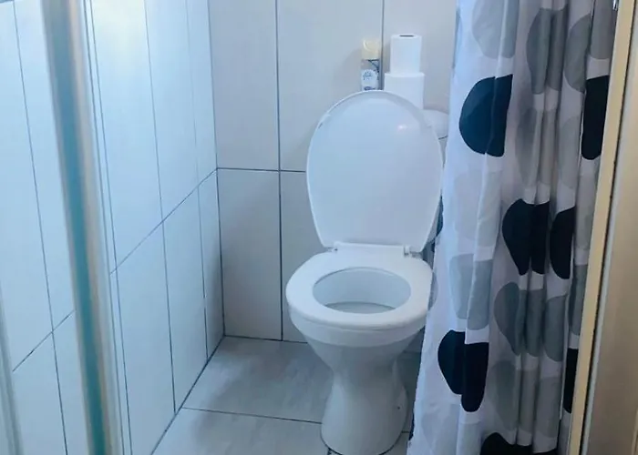 Emangunini Guest House
