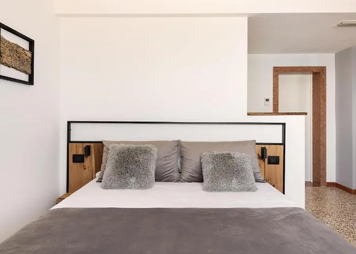 Sea Tower Torre Telemetrica Lido di Venezia