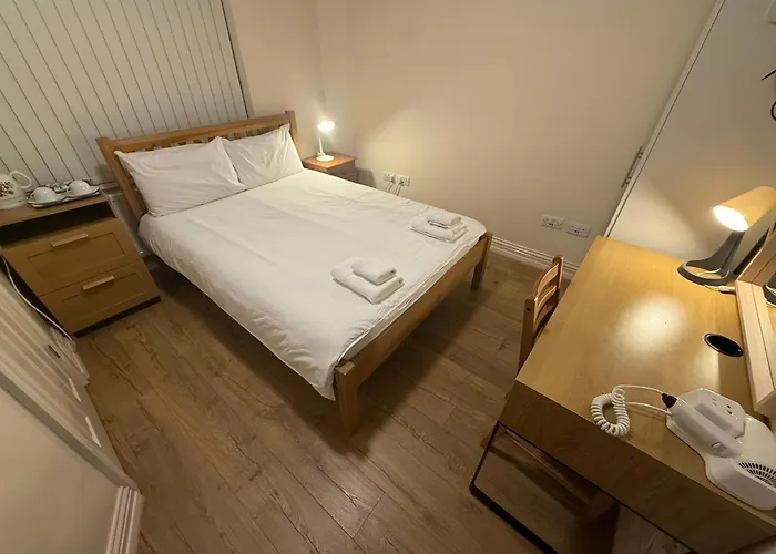 Chatsworth Guest House