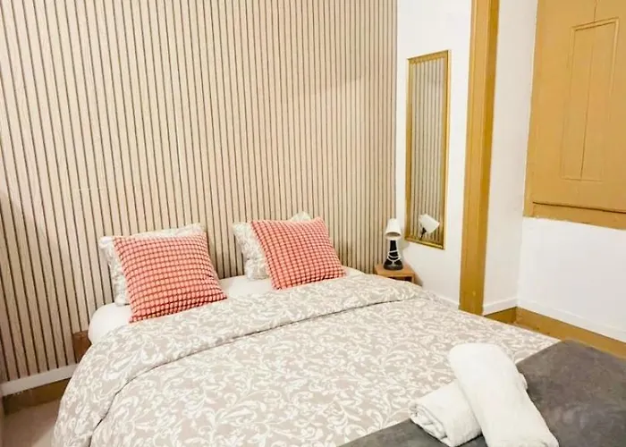 Frank'S House & Happy Belem