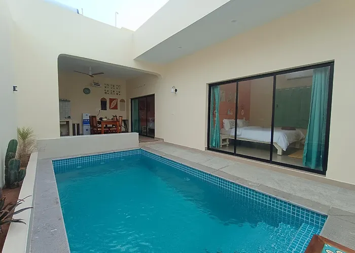 Bougainville, Serenity Pvt Pool