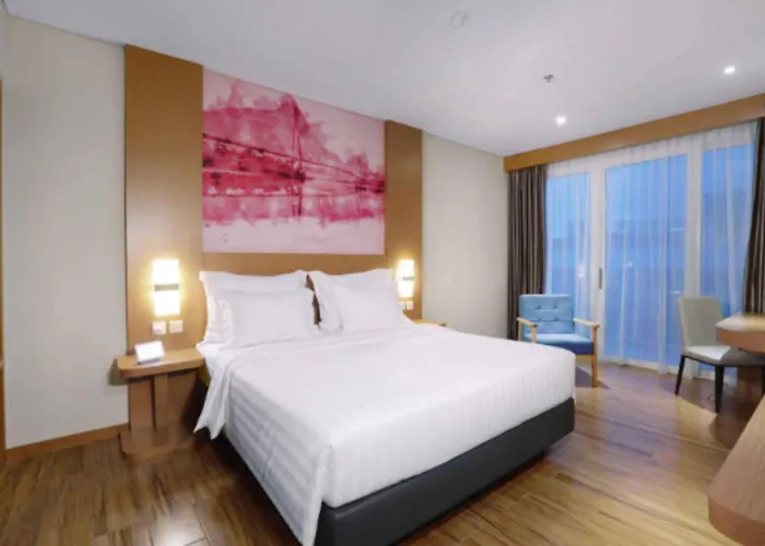 Сity center hotels Favehotel Nagoya - Batam