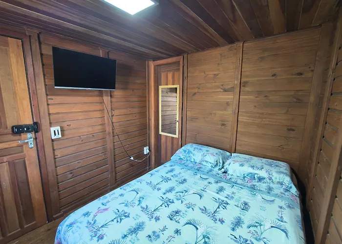 Oka Do Mar Hospedaria - Suite Com Varanda Na Ilha Do Mel - Nova Brasilia