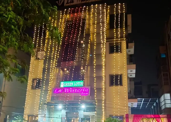 Hotel: Green Lotus La Wisteria Inn