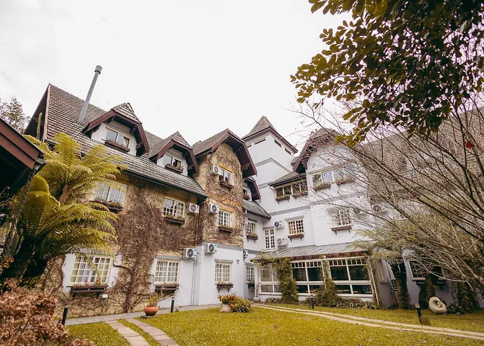 Lê Château de Gramado, seu refúgio no centro da cidade