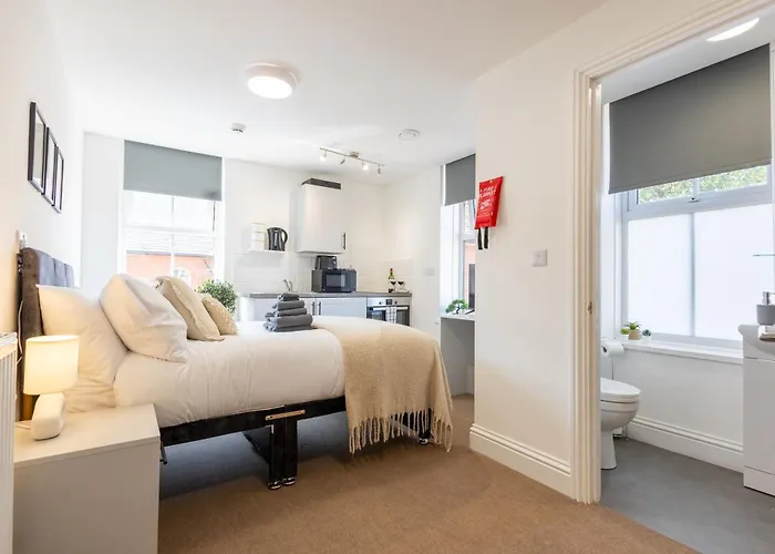 My Aparthotels St James Court