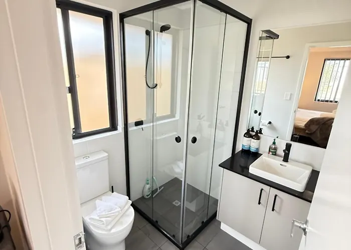 The Margs Hideaway Ensuite