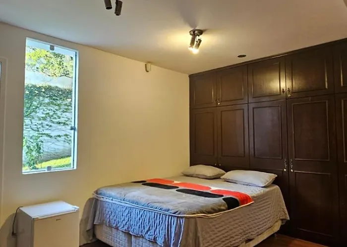 Hospedagem Jardim Social Curitiba - Conforto e Tranquilidade