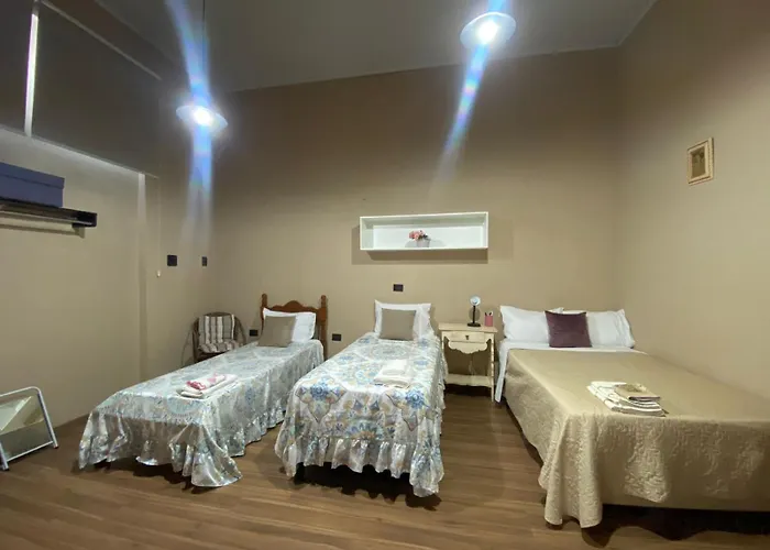 Maravilhosas Suites E Loft Casa Das Flores No Centro De Assis Sp-Brasil