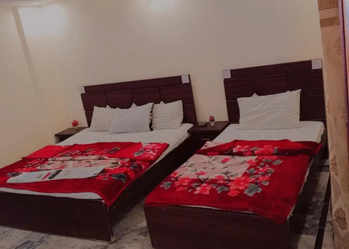 Hotel Crown Plaza, Near Karachi Airport, Darul Sehat Hospital, Dow, Agha Khan And Liaqat Hospital