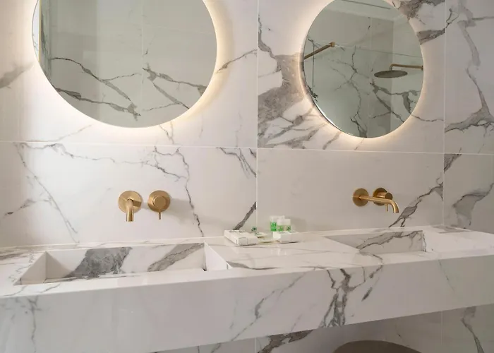 Just Hotel Saronno