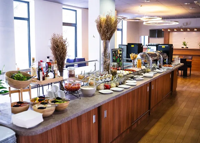 Hotel cerca del colegio: Hotel Regnum Residence