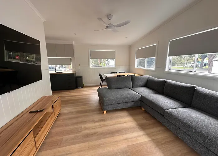 Golf hotels Eureka Stockade Holiday Park