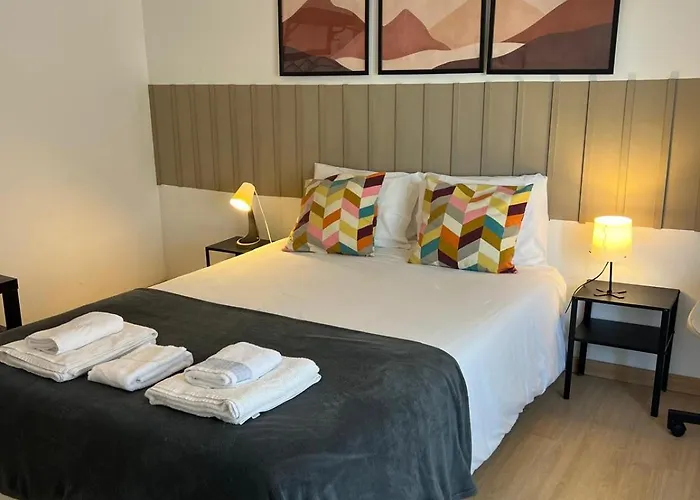 Alvalade II Airport Guest House