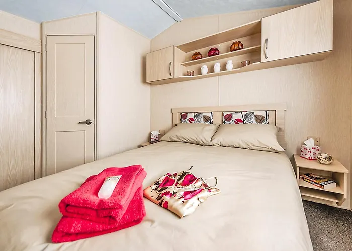 Resort: Lime Tree Park