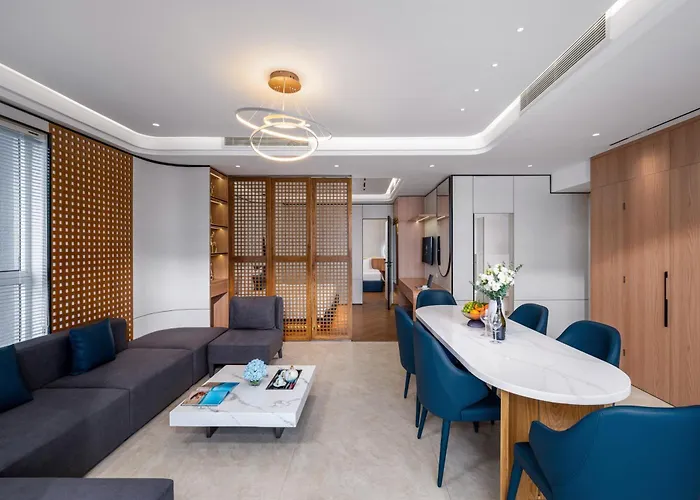 Hotel with view: Bluesun Danang Beach Hotel