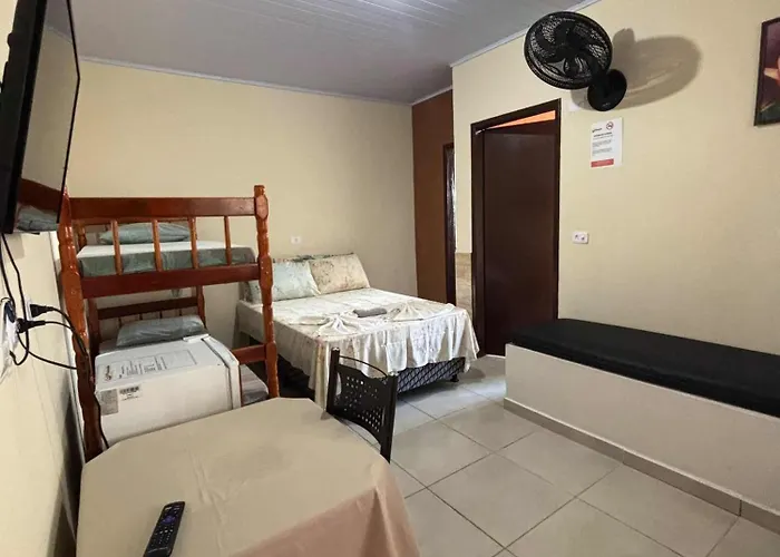 Pousada Fênix,com piscina -250 METROS DA PRAIA
