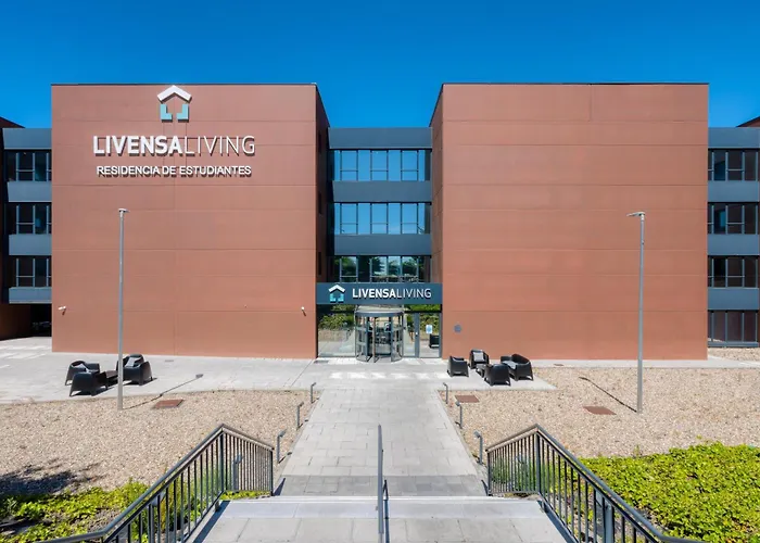  Livensa Living Salamanca Albergue Juvenil