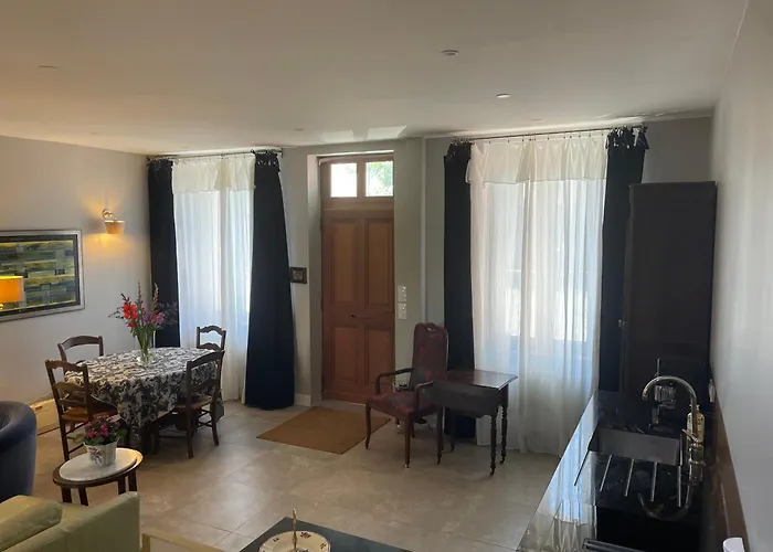 Maison Thalie Chambres D'Hotes 2 Chambres Doubles 2 Sdb