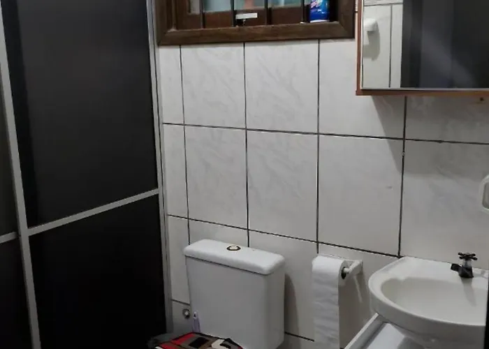pousada bibi quarto privativo e garagem