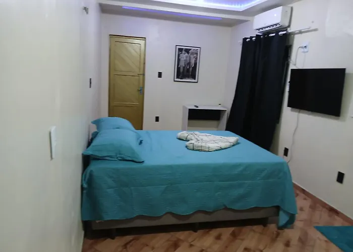 Repousar 3 quartos, 3 Banheiros, sala cozinha