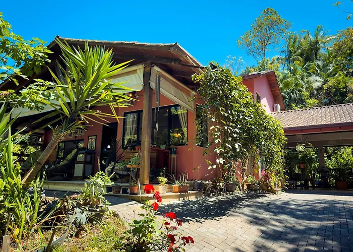 Casa de Hóspedes Recanto Das Flores Gaspar