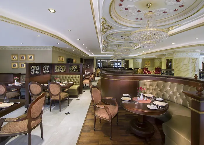 5 star hotels Royal Rose Abu Dhabi, Curio Collection By Hilton