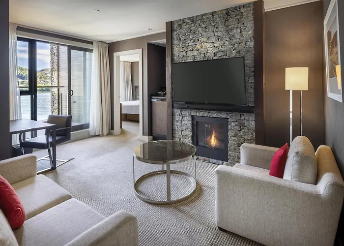 Jacuzzi hotel: Hilton Queenstown Resort & Spa