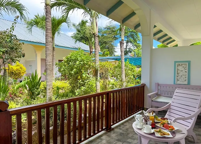 Coral Apartments