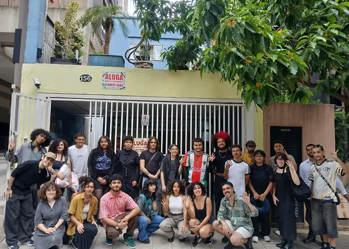 Suítes Individuais Metrô Oscar Freire HC ou grupo até 9 hóspedes