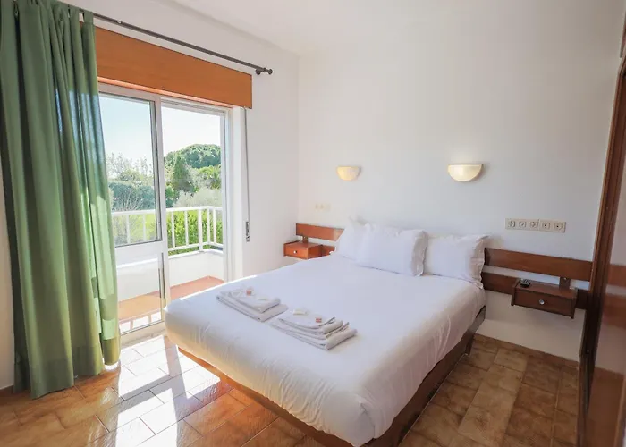 Alojamento com o café da manhã Apenas: Residencial Campo-Mar By Umbral