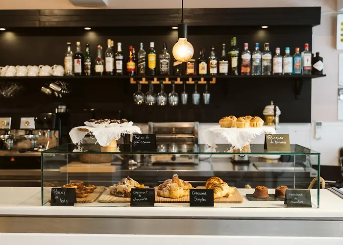 O Violas - Art Coffee & Guesthouse