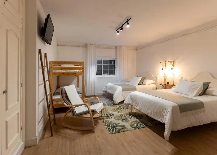 O Violas - Art Coffee & Guesthouse